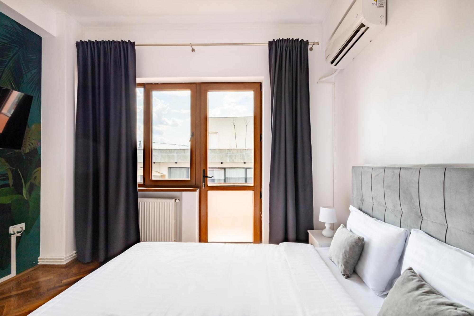 Downtown Victoria Apartments By Citybookings Bükreş Dış mekan fotoğraf
