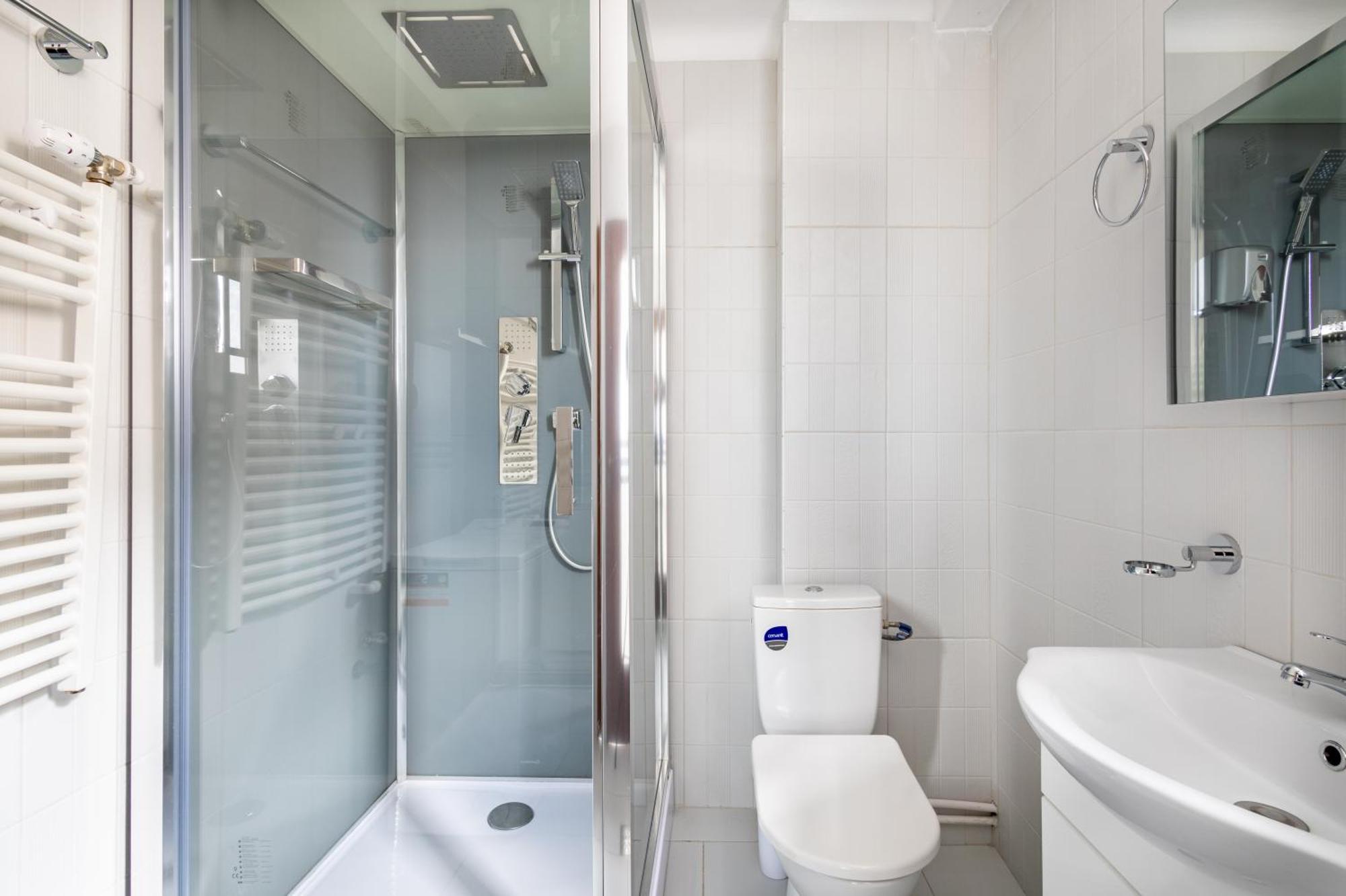 Downtown Victoria Apartments By Citybookings Bükreş Dış mekan fotoğraf
